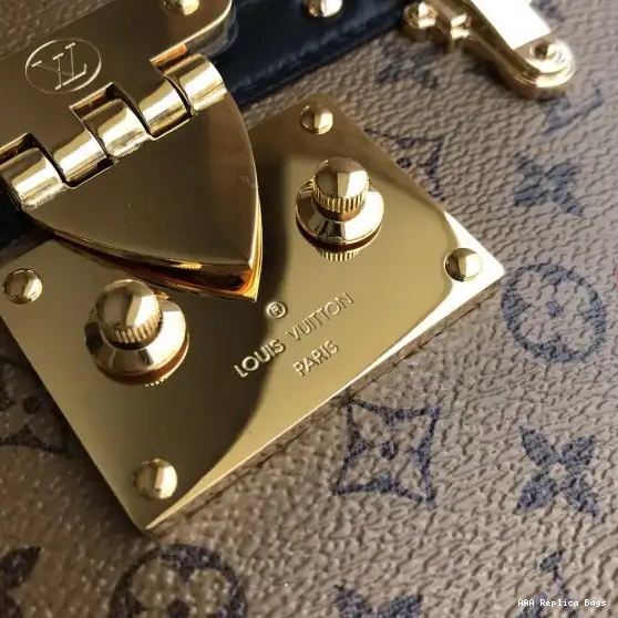 Aaa replica ru CLUTCH TRUNK Louis Vuitton 0521